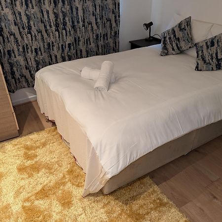 Bow Room Near Abba Studio And Stratford Olympic 伦敦 外观 照片