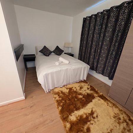 Bow Room Near Abba Studio And Stratford Olympic 伦敦 外观 照片